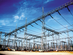 
                
	
                    
	今年，海南省啟動智能電網規(guī)劃工作，努力將海南打造成為全國唯一的省域智能電網示范區(qū)。海南省246個中心村年底前完成改造，可率先實現(xiàn)電網“脫胎換骨”