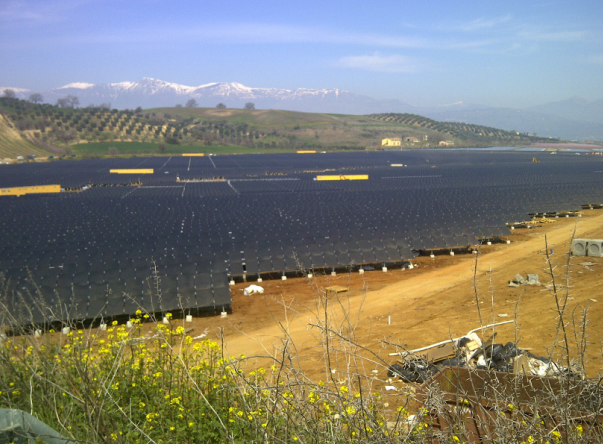 
	中國儲(chǔ)能網(wǎng)訊：為了最大限度地提高儲(chǔ)能的價(jià)值和效率。意大利公用事業(yè)公司Enel公司近日發(fā)布一個(gè)挑戰(zhàn)書，將為有關(guān)儲(chǔ)能技術(shù)、架構(gòu)和控制策略提供協(xié)作和測試的創(chuàng)新者提供獎(jiǎng)勵(lì)