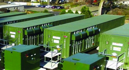 
	中國(guó)儲(chǔ)能網(wǎng)訊：日前據(jù)悉，能源巨頭法國(guó)電力公司(EDF)計(jì)劃于2035年前在全球范圍內(nèi)再部署10GW的電池儲(chǔ)能項(xiàng)目，而該公司目前運(yùn)營(yíng)的儲(chǔ)能項(xiàng)目規(guī)模達(dá)到5GW之上。


	



	法國(guó)電力公司表示，此舉意味著該公司在2018-2035年投資80億歐元