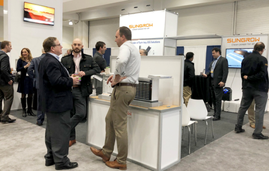 
	中國儲能網(wǎng)訊：近日，從第28屆美國儲能協(xié)會年度儲能峰會暨展覽會波士頓會場傳來喜訊，憑借全球領(lǐng)先的技術(shù)實力與優(yōu)質(zhì)服務(wù)，陽光電源成功簽約容量超50MWh的項目，再次彰顯了陽光電源在北美市場的認可度。  


	




	眾所周知，北美是全球重要的儲能市場，競爭激烈，陽光電源何以“突出重圍”，備受客戶青睞？現(xiàn)場一位簽約客戶表示：“之所以選擇陽光電源，不僅是因為其品牌影響力，更重要的是陽光電源擁有優(yōu)秀的系統(tǒng)集成能力，可以提供安全可靠的一站式解決方案與服務(wù)，后期運維經(jīng)濟便捷