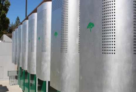 
	中國儲能網(wǎng)訊：日前，科羅拉多州長John Hickenlooper簽署鼓勵在該州安裝儲能設(shè)施的法案，并將儲能采購機制納入該州公用事業(yè)公司的長期規(guī)劃流程。


	


	科羅拉多州此次通過的眾議院法案18-1270，也被稱為“儲能采購法案”