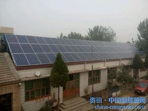                                                                                                                                                                     
	　　 近三年，我市將規(guī)劃建設(shè)分布式光伏發(fā)電項目27萬千瓦，以推進(jìn)農(nóng)村地區(qū)太陽能取暖和光伏扶貧工作為重點(diǎn)，統(tǒng)籌謀劃、合理布局、有序開展，逐步建立市場化運(yùn)作機(jī)制，進(jìn)而高質(zhì)量