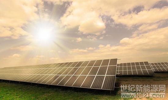 中新網(wǎng)7月4日電 據(jù)日媒報(bào)道，日本政府修訂了闡明中長(zhǎng)期能源政策方針的《能源基本計(jì)劃》，并于3日就此做出了內(nèi)閣決定。



根據(jù)國(guó)際減排框架《巴黎協(xié)定》，新的《能源基本計(jì)劃》將所涉期間由以往的2030年擴(kuò)展到2050年，提出將通過(guò)挑戰(zhàn)實(shí)現(xiàn)脫碳化