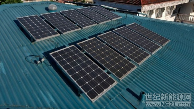 亞洲開發(fā)銀行批準(zhǔn)了一項(xiàng)9000萬美元貸款以幫助柬埔寨加強(qiáng)氣候適應(yīng)力及推動農(nóng)業(yè)現(xiàn)代化發(fā)展，包括促進(jìn)可再生能源發(fā)展。



項(xiàng)目可以改善農(nóng)業(yè)基礎(chǔ)設(shè)施的氣候適應(yīng)能力，有助于提高柬埔寨稻米、玉米、木薯和芒果生產(chǎn)價(jià)值鏈的競爭力