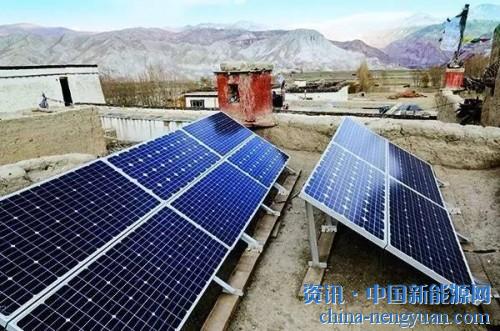                                                                                                                                                                     
	　　531新政下發(fā)，國(guó)內(nèi)戶用市場(chǎng)幾乎處于凍結(jié)狀態(tài)。

	　　有人在等新的政策出臺(tái)，仍心存僥幸國(guó)家層面會(huì)出文件，也有人在等價(jià)格何時(shí)能降到平價(jià)上網(wǎng)