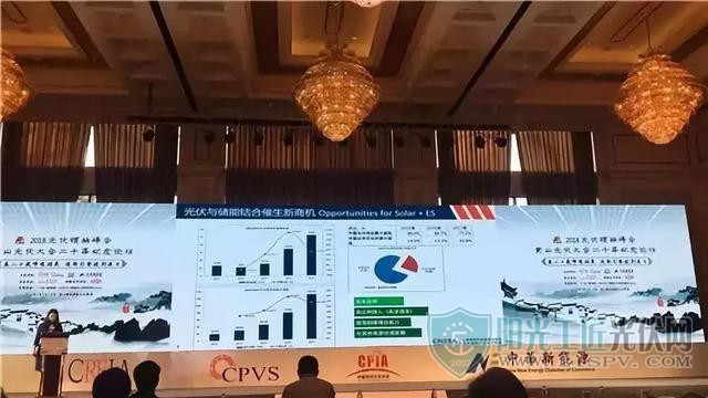 
			              編者按：2018年是儲能行業(yè)爆發(fā)的一年，尤其隨著新電改、微網(wǎng)示范項(xiàng)目的推進(jìn)執(zhí)行，將會催生出更多儲能應(yīng)用新模式的出現(xiàn)。
531新政的下達(dá)，使得整個光伏行業(yè)遭受到了猛烈的震蕩