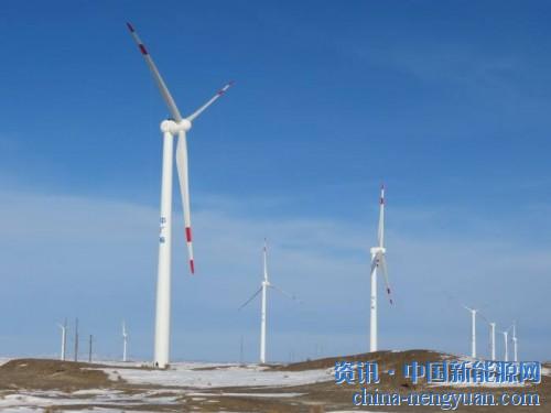                                                                                                                                                                     
	　　一邊忙于會(huì)見(jiàn)來(lái)自全國(guó)各地的分散式風(fēng)電合伙人，一邊馬不停蹄地拜訪地方政府部門(mén)進(jìn)行“布道”。推動(dòng)分散式風(fēng)電項(xiàng)目的落地，成了東潤(rùn)環(huán)能董事長(zhǎng)鄧建清和他的團(tuán)隊(duì)今