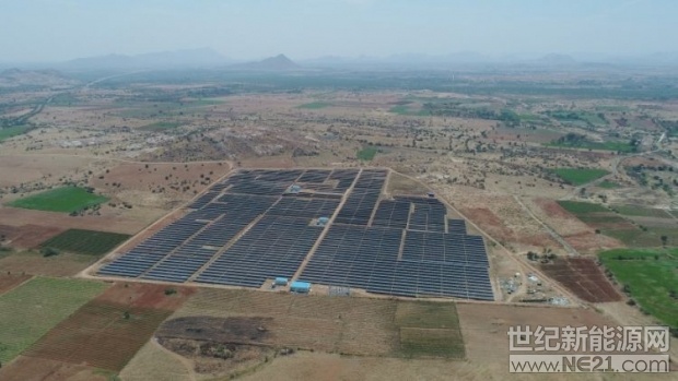 EnergyTrend預(yù)測稱，由于對進(jìn)口電池和組件征收25％的保障稅， 2018年印度光伏需求總量僅為8.5-9.6GW。



其中，2018年下半年的需求預(yù)計將低于3.5GW，預(yù)計2019年一季度需求仍將維持疲軟狀態(tài)