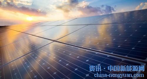                                                                                                                                                                     
	　　7月30日，國家能源局發(fā)布了上半年的能源發(fā)展形勢。據(jù)國家能源局發(fā)展規(guī)劃司司長李福龍介紹，上半年核電、風(fēng)電、太陽能發(fā)電合計新增裝機(jī)容量占新增裝機(jī)總?cè)萘康?6.1%，比去年同期提