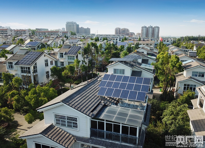 “三伏天”到來，全國(guó)多地開啟“蒸烤模式”。受持續(xù)高溫影響，近期安徽電網(wǎng)的最大負(fù)荷不斷攀升，并創(chuàng)歷史新高