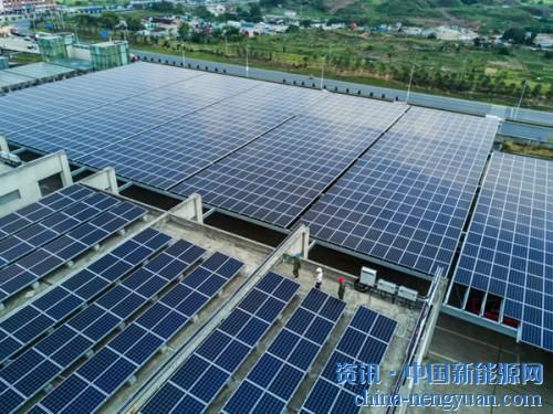                                                                                                                                                                     
	　　“5-31”光伏新政，一紙扇起千層浪，攪動著從業(yè)者的神經(jīng)，也磨礪著投資商的筋骨。

	　　近年來，我國光伏行業(yè)從技術研發(fā)到市場應用，再到成本控制，全產(chǎn)