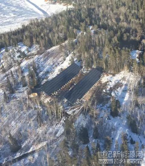  今年6月，加拿大曼尼托巴省(Manitoba)地區(qū)最大的光伏電站正式建成運行，項目共計200.2kW,全部采用昱能科技微型逆變器。





曼尼托巴省(Manitoba)被稱之為加拿大的“陽光之都”，該地區(qū)氣候?qū)贉貛Т箨懶詺夂?，夏季炎熱且風(fēng)和日麗，冬季寒冷漫長但陽光充足，是加拿大日照時間最長的省份之一