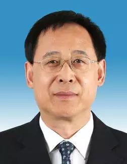 　　國務(wù)院任免國家工作人員。任命秦剛為外交部副部長(zhǎng)；任命陳健為審計(jì)署總審計(jì)師；任命林山青為國家能源局副局長(zhǎng)