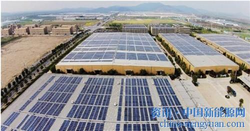                                                                                                                                                                     
	　　截至8月底，浙江省全社會(huì)口徑新能源裝機(jī)容量達(dá)到1366.59萬千瓦，其中光伏1064.3萬千瓦，同比增長55.44%，分布式光伏裝機(jī)容量居全國第一。預(yù)計(jì)到2020年，浙江將新