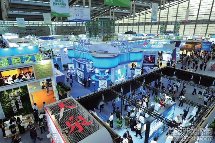 導(dǎo)讀： 隨著“互聯(lián)網(wǎng)+智能化”等技術(shù)的進(jìn)步和應(yīng)用，能源行業(yè)正迎來一波深刻的變革，2018年11月14-18日在深圳會(huì)展中心舉行的高交會(huì)新能源展將宣告未來改革的前沿方向和趨勢(shì)。

2018年能源市場(chǎng)格局依然是朝著清潔化、智能化、低碳化、可持續(xù)發(fā)展，能源生產(chǎn)和消費(fèi)革命不斷加速