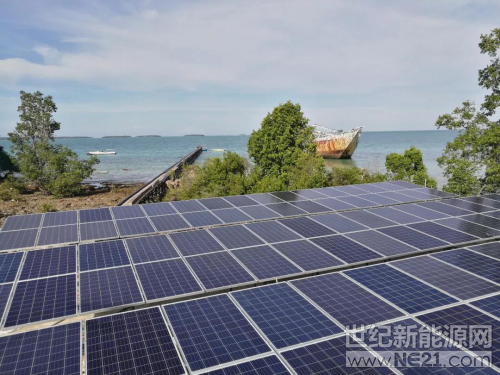  光伏離網(wǎng)發(fā)電系統(tǒng)，主要用于解決無電或者少電地區(qū)居民基本用電問題。光伏離網(wǎng)發(fā)電系統(tǒng)主要由光伏組件、支架、控制器、逆變器、蓄電池以及配電系統(tǒng)組成