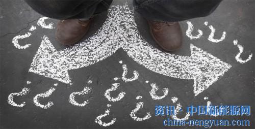                                                                                                                                                                     
	　　8月份光伏企業(yè)陸陸續(xù)續(xù)發(fā)布了第二季度財報及半年報，部分企業(yè)明確表示政策因素的影響已經(jīng)顯現(xiàn)，開始出現(xiàn)了一定程度的虧損。而在這之中，晶科能源作為在海外布局上一直占據(jù)優(yōu)勢的光伏企業(yè)