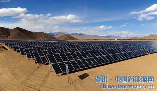                                                                                                                                                                     
	　　光伏531新政的下發(fā)，對整個光伏行業(yè)產(chǎn)生了極為重大的影響。CPIA最新數(shù)據(jù)顯示，2018年1~7月份光伏累計新增裝機31.27GW，其中分布式約15.4GW，地面電站約15.