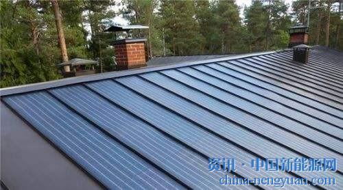                                                                                                                                                                     
	　　根據芬蘭全國光伏發(fā)電調查報告，芬蘭去年的太陽能增長創(chuàng)下有史以來最好的一年，因為該國的累計光伏裝機容量從2016年底的37.4兆瓦增長到2017年12月底的80.4兆瓦，增幅超