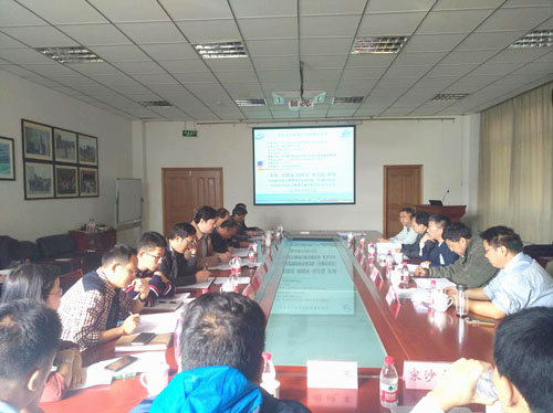 　　【中國儀表網(wǎng) 儀表研發(fā)】10月12日，科技部“地球觀測與導航”重點研發(fā)計劃項目“全天時主動式高光譜激光雷達成像技術”第三課題“光纖陣列焦面分光的高光譜三維成像探測技術”啟動，項目首席武漢大學龔威教授參加了項目啟動會。  　　“全天時主動式高光譜激光雷達成像技術”項目，是由中國科學院合肥物質科學研究院、武漢大學、中國科學院上海光學精密機械研究所、中國科學院光電研究院、中國科學院武漢物理與數(shù)